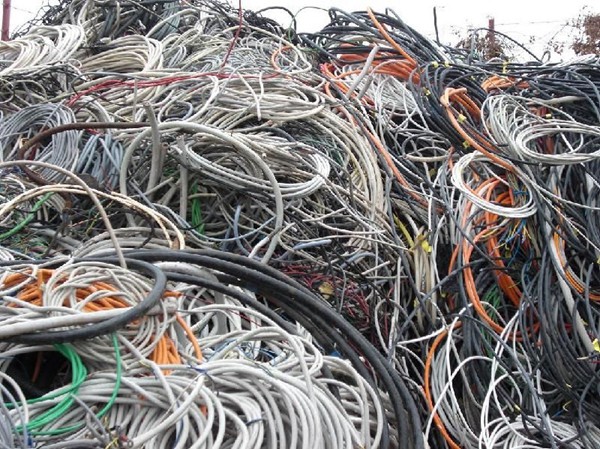 迁安光伏电缆回收多少钱一米